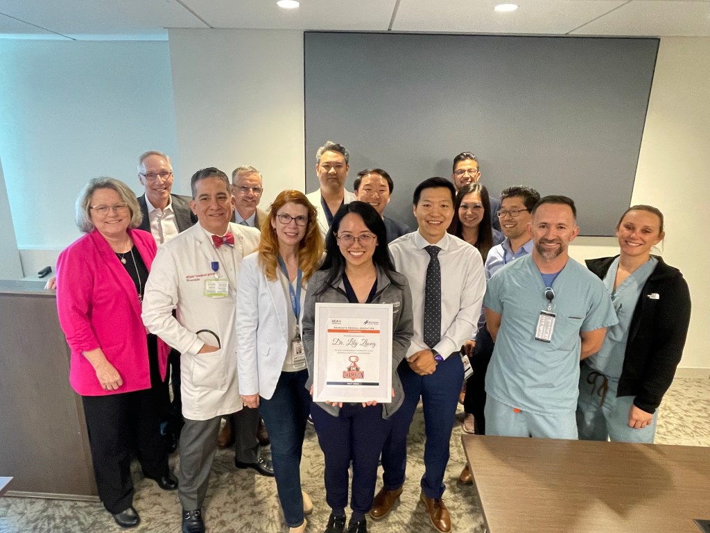Dr. Zhong receives the Inaugural GME Champion Award at Riverside Community&nbsp;Hospital